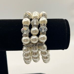 Fashion Jewelry‎ Faux Pearl 3 Row Stretch Bracelet NEW